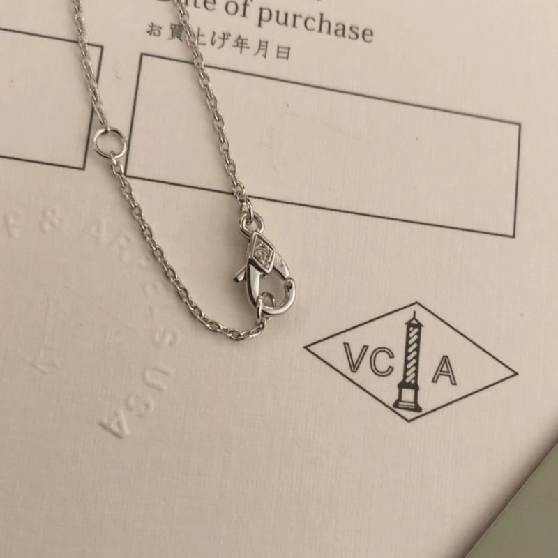 AllSeason Vca Necklaces 255104
