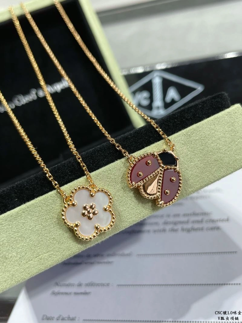 Vca Necklaces TimelessDesign 255101