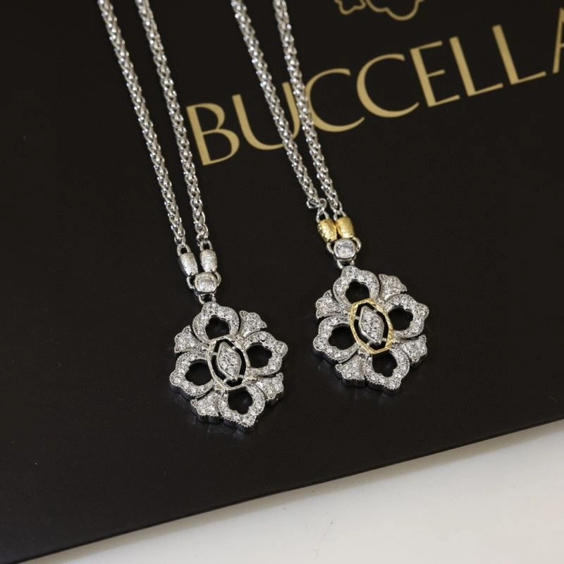 UrbanChic Vca Necklaces 255000