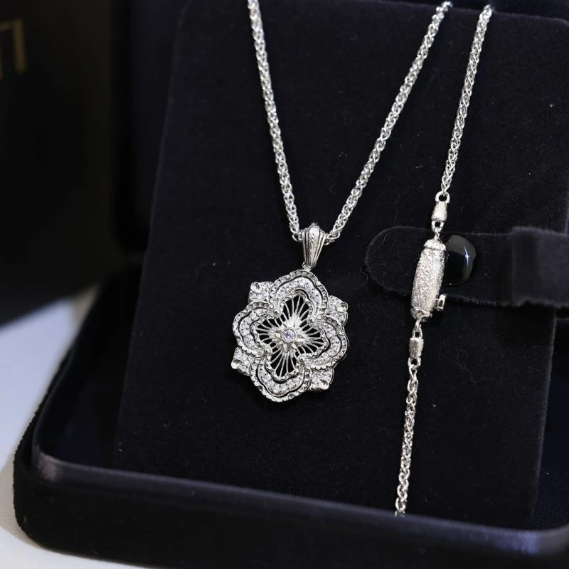 TravelReady Vca Necklaces 254982
