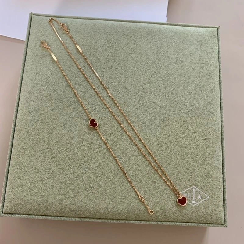 Bold Vca Necklaces 254973