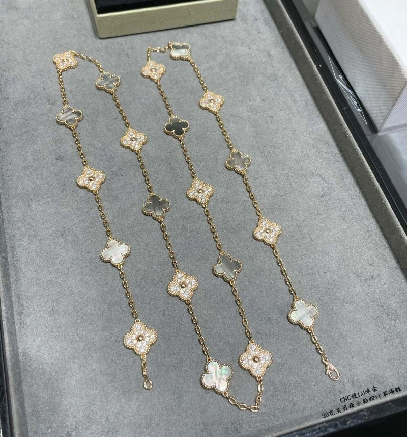 NewStyle Vca Necklaces 254961