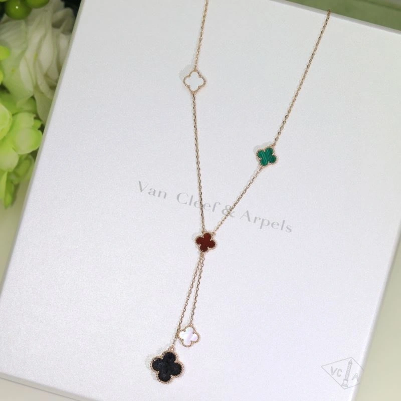 Vca Necklaces ZeroBulk 254942