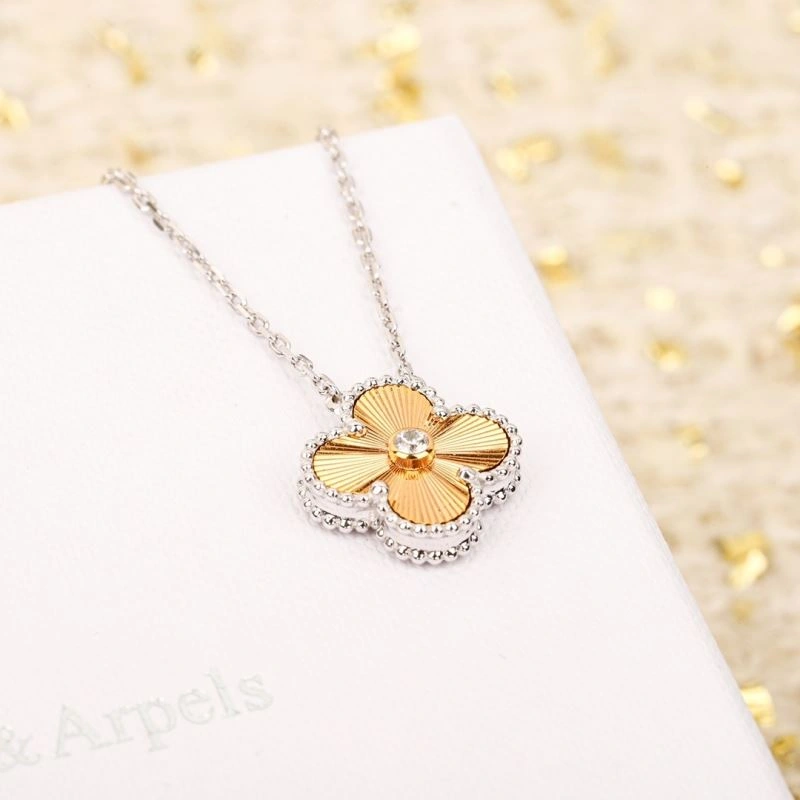 Vca Necklaces Bright 254941