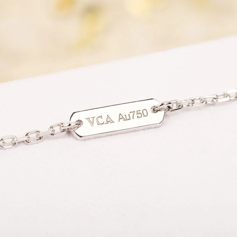 Vca Necklaces Bright 254941