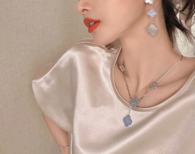 Vca Necklaces Fashionable 254956