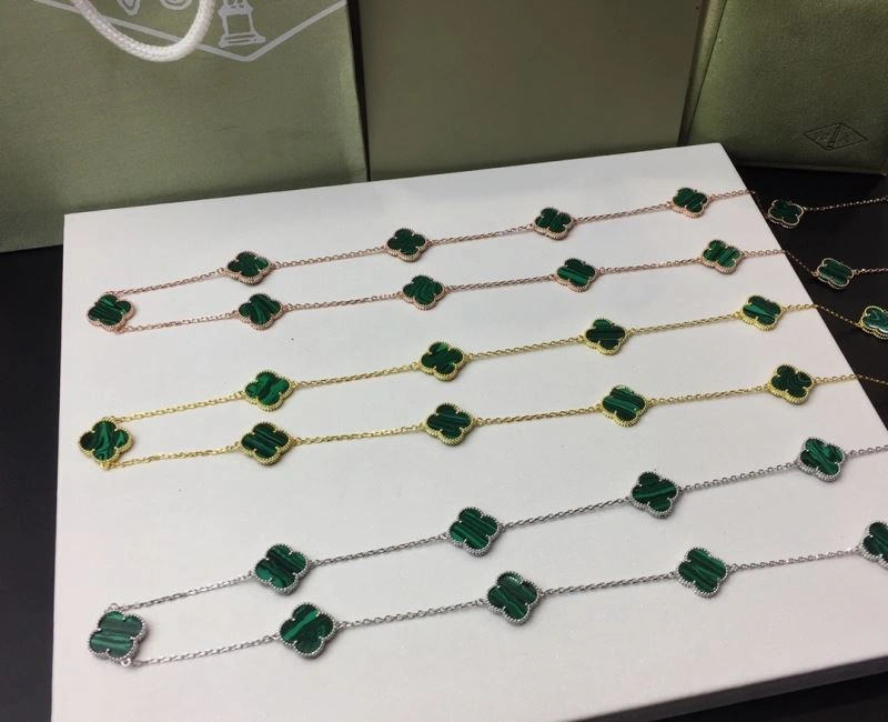 Vibrant Vca Necklaces 254960