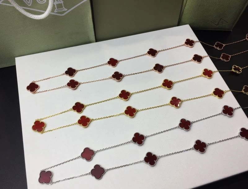 Vibrant Vca Necklaces 254960