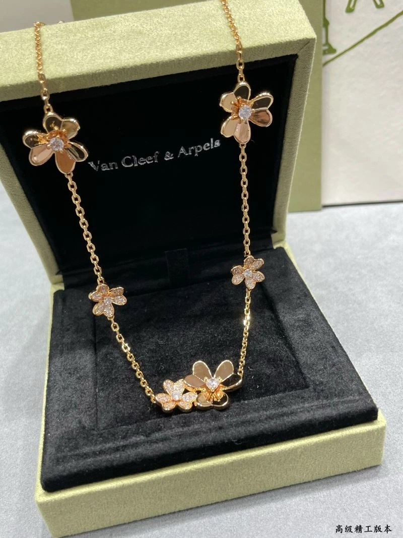 Minimalist Vca Necklaces 254904