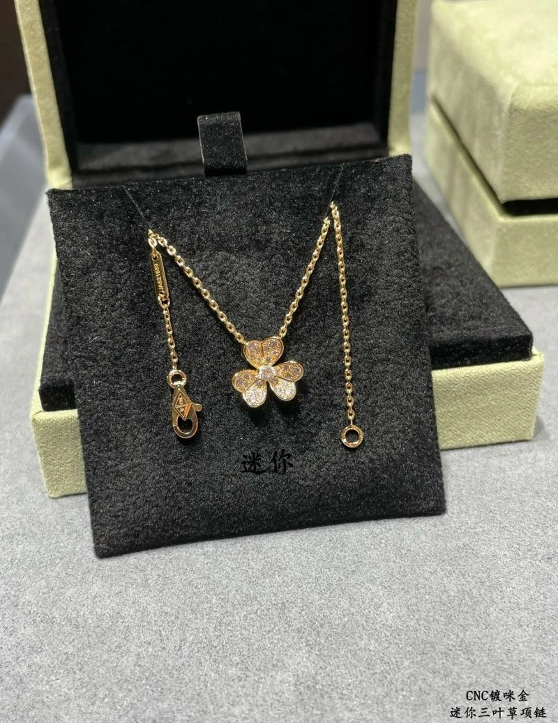 Vca Necklaces Youthful 254920