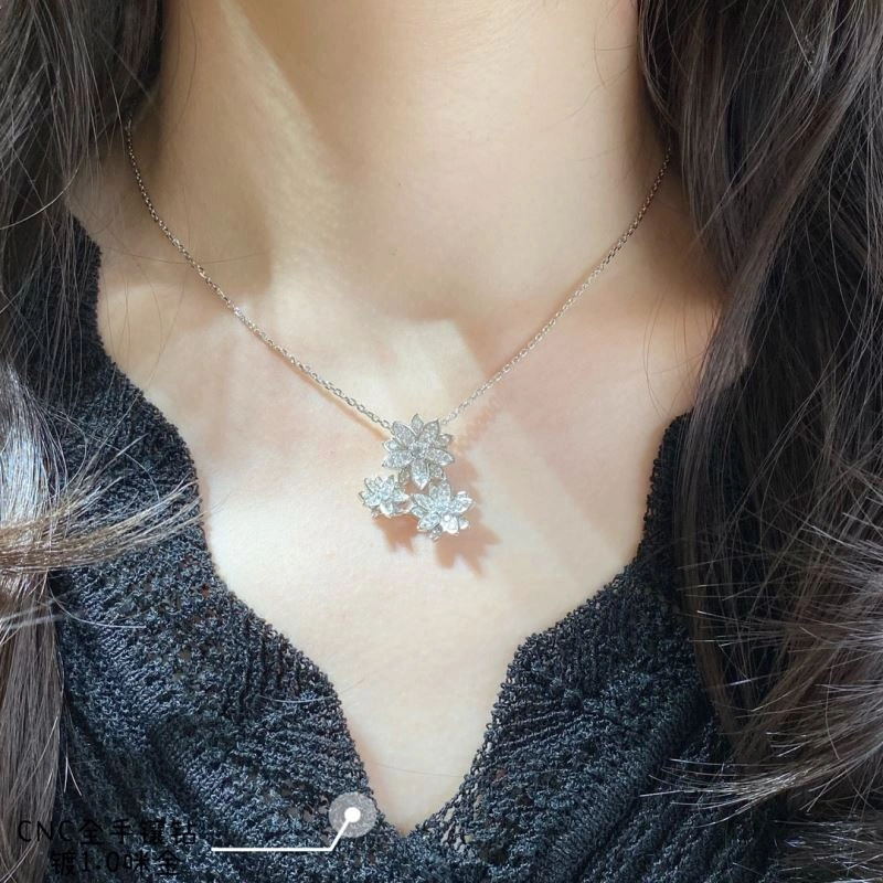 Vca Necklaces Unisex 254902