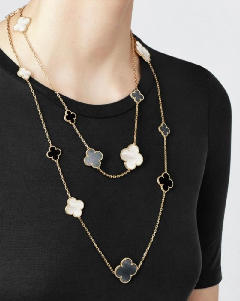 Vca Necklaces Versatile 254925