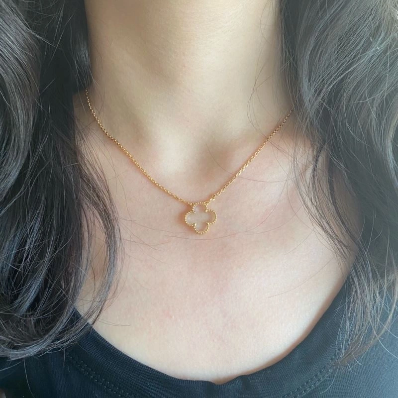Vca Necklaces Stylish 254924