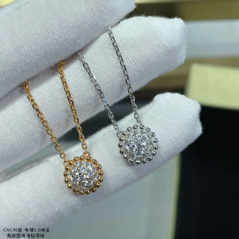 Breathable Vca Necklaces 254916