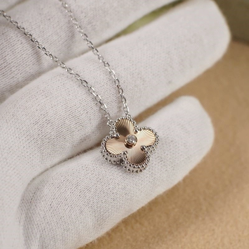 Compact Vca Necklaces 254685