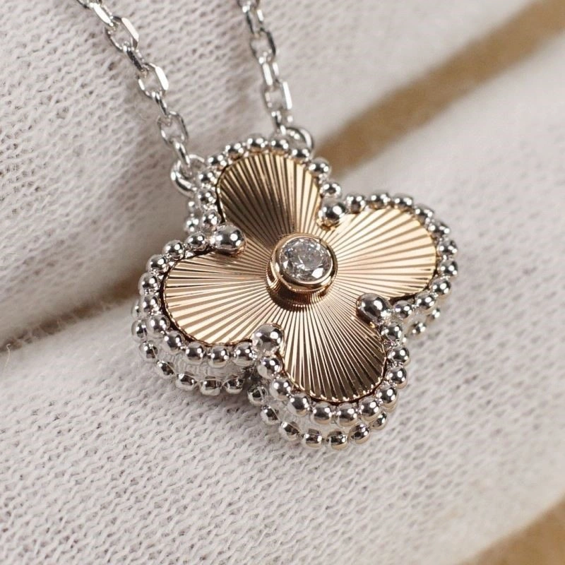 Compact Vca Necklaces 254685