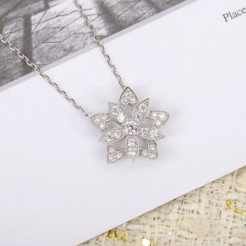 Unisex Vca Necklaces 254684