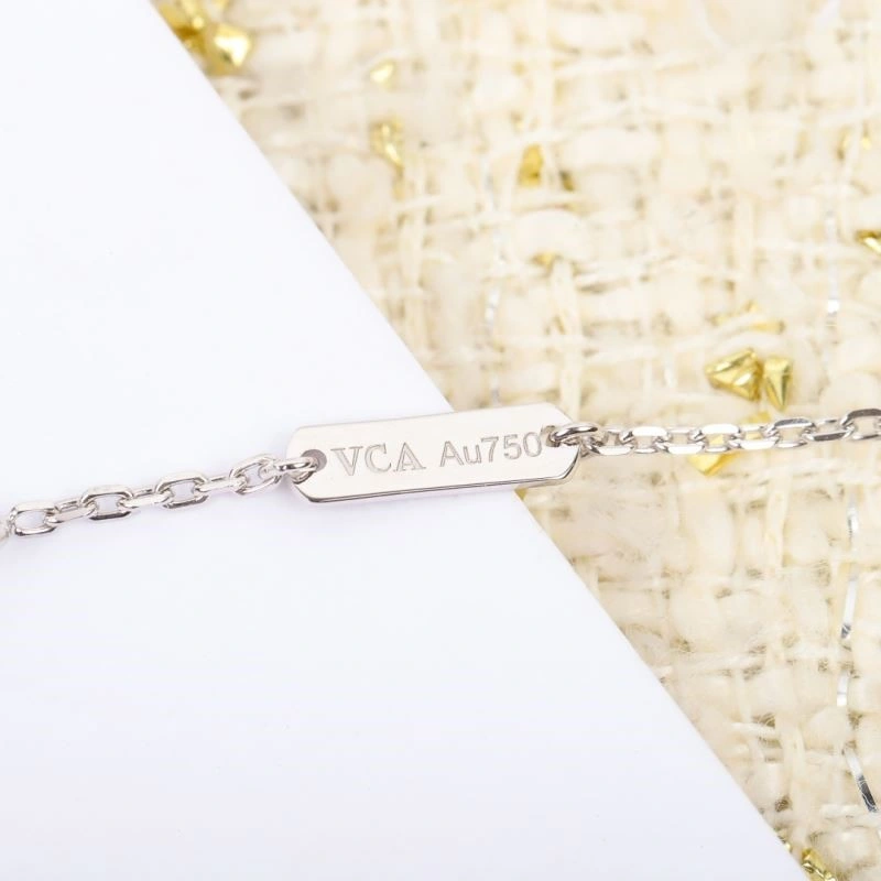 Unisex Vca Necklaces 254684