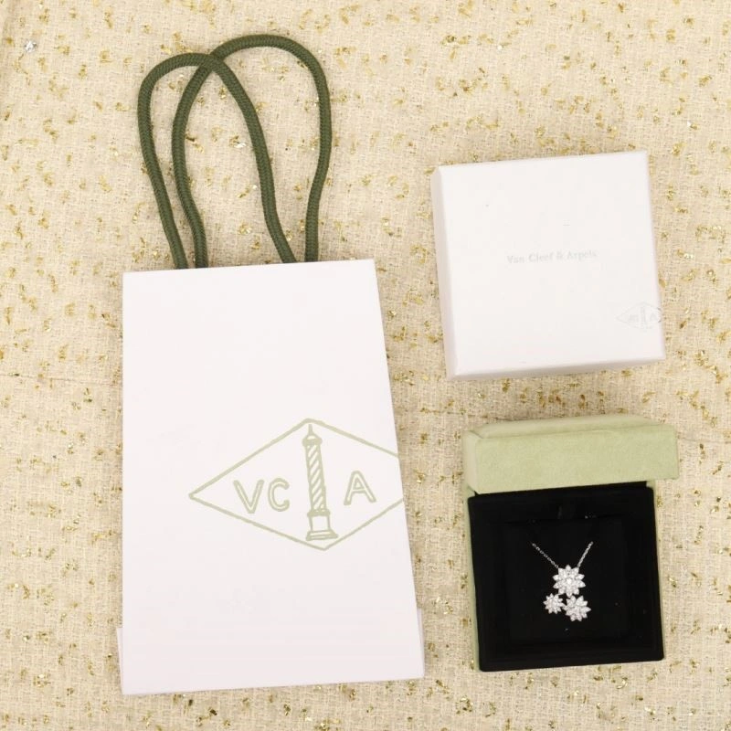 Sophisticated Vca Necklaces 254683