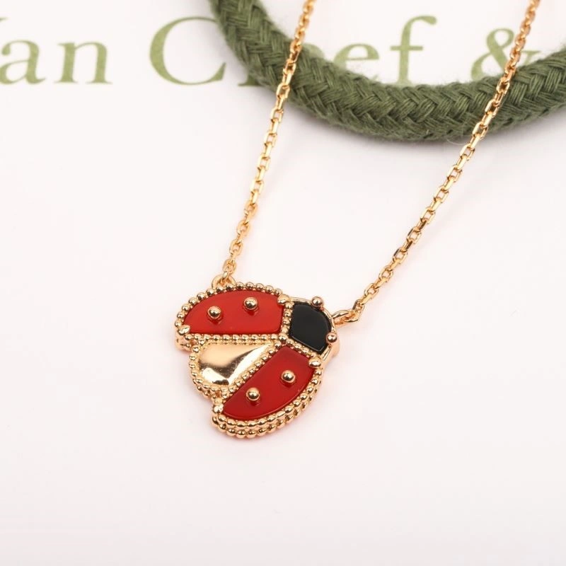 TravelReady Vca Necklaces 254682