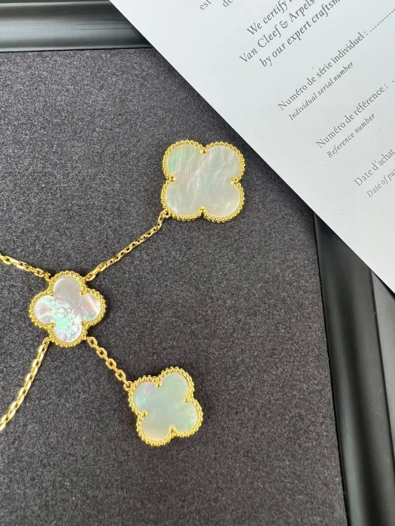 Unique Vca Necklaces 254668