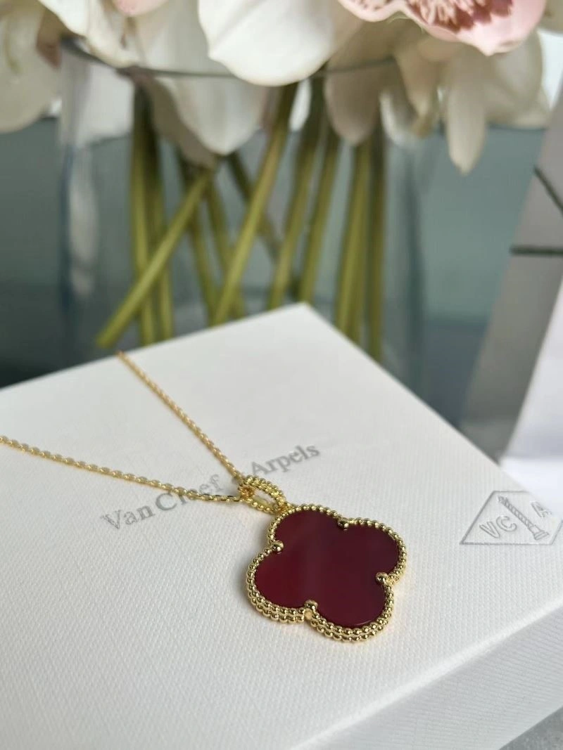 Vca Necklaces Lightweight 254649