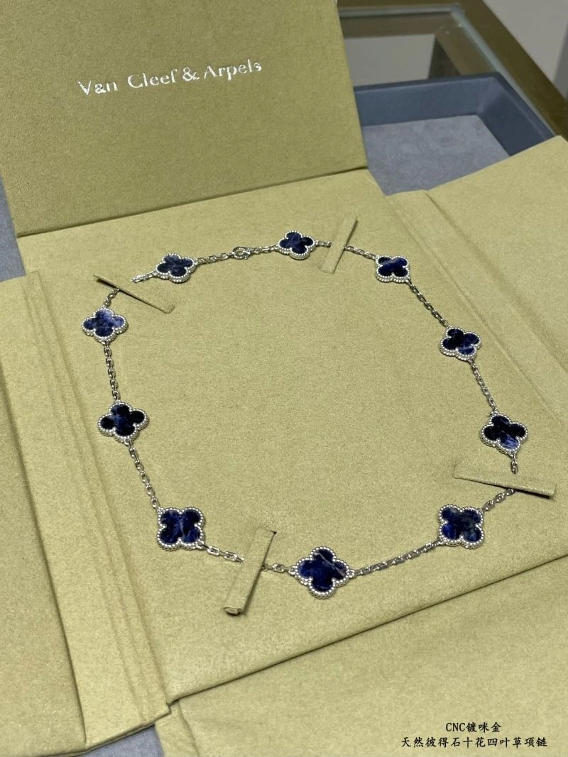 Vca Necklaces Bright 254675