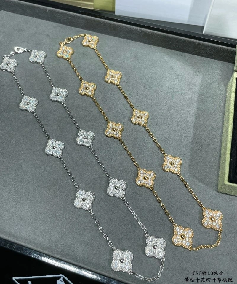 Vca Necklaces TechFriendly 254680