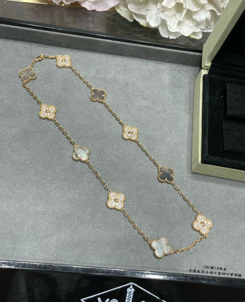 Vca Necklaces Unisex 254645