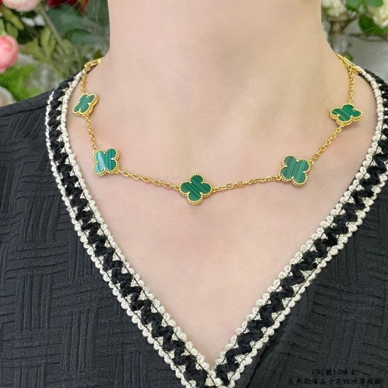 Vca Necklaces Practical 254644