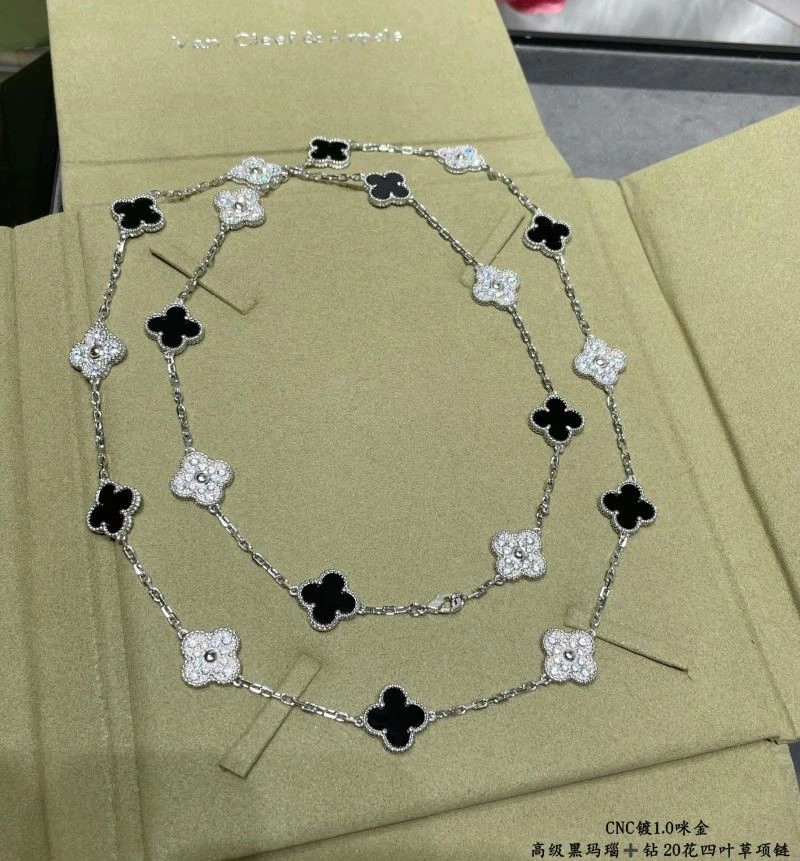 Vca Necklaces AllSeason 254613