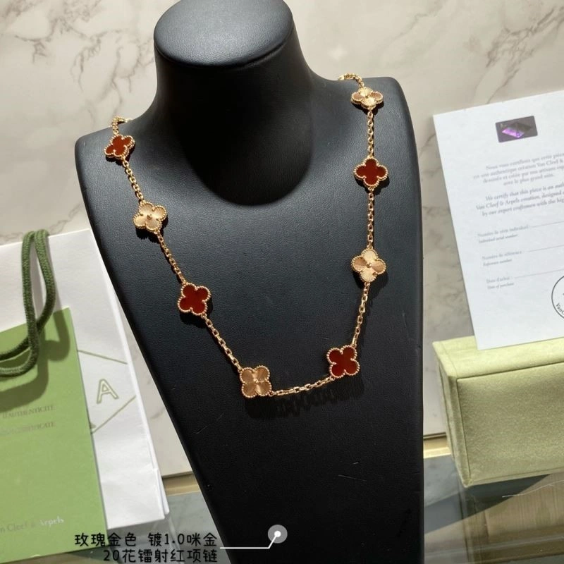 Vca Necklaces Modern 254620