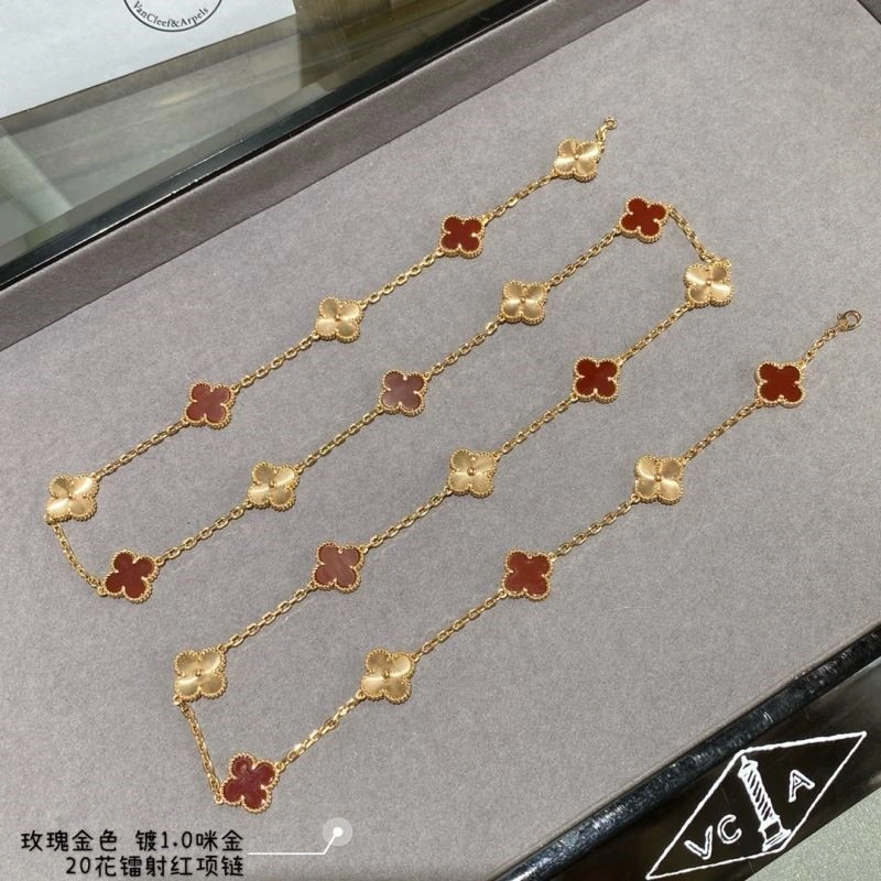 Vca Necklaces Modern 254620