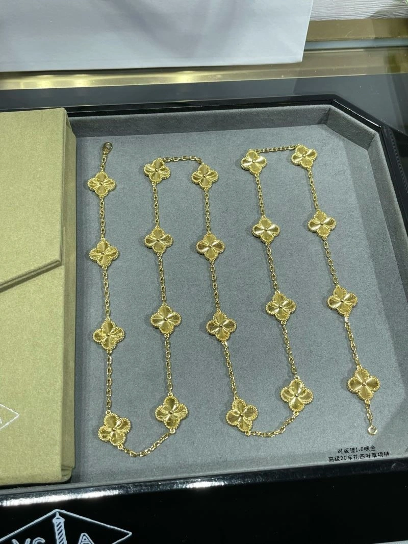 Vca Necklaces GoAnywhere 254633