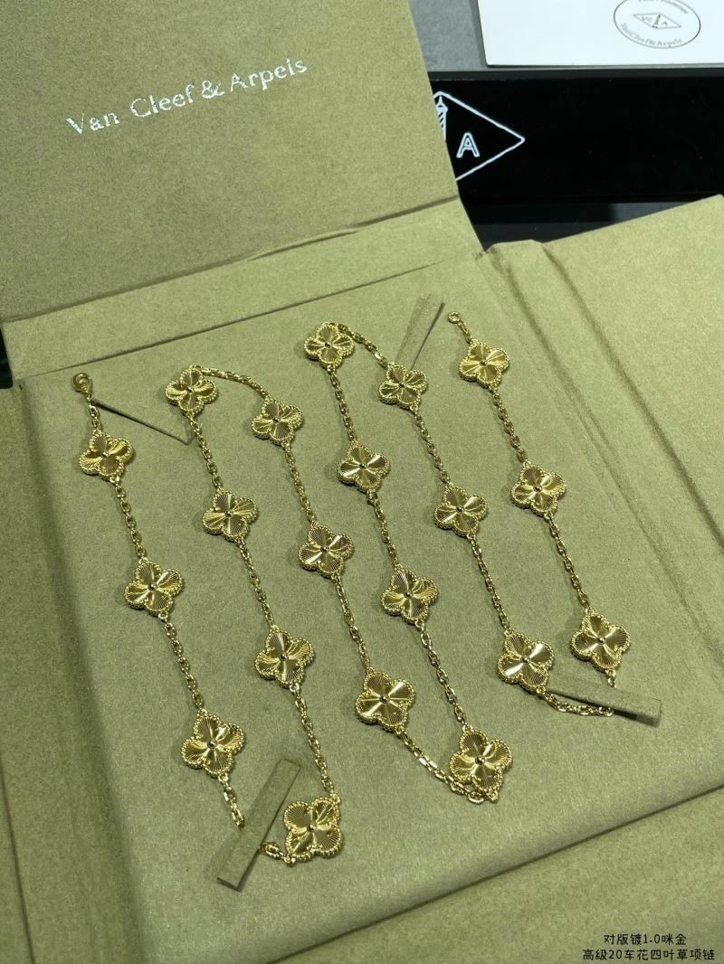Vca Necklaces GoAnywhere 254633