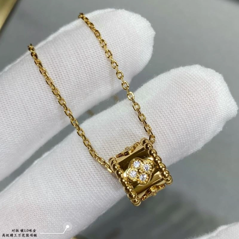 Vca Necklaces AllSeason 254640