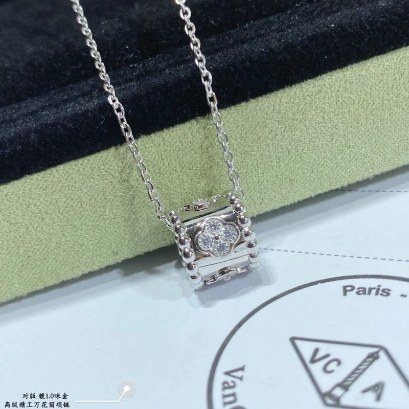 Vca Necklaces AllSeason 254640