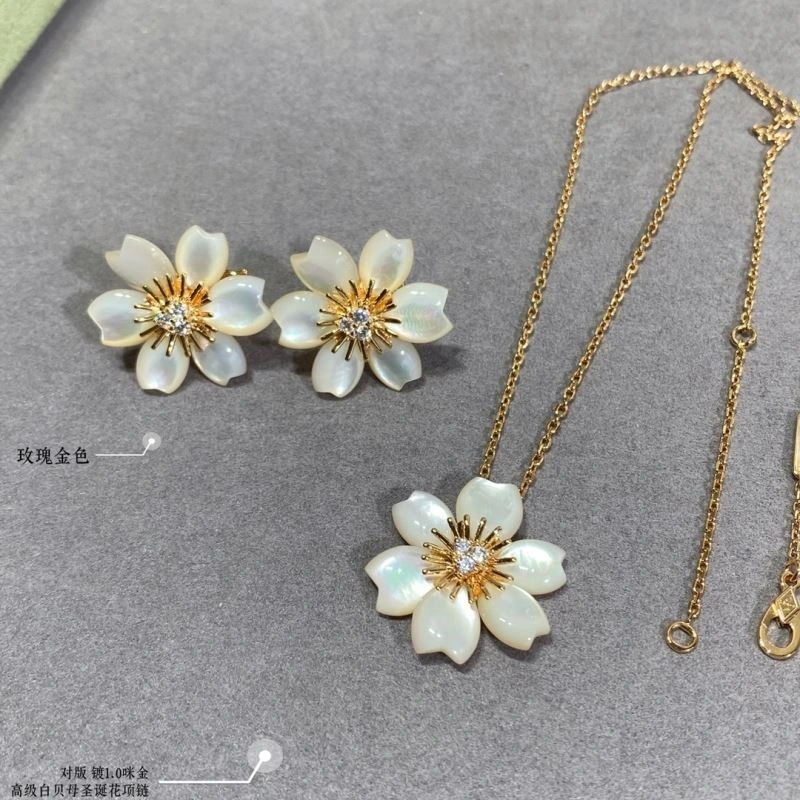 Vca Necklaces ZeroBulk 254623