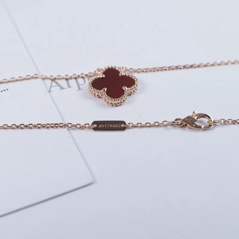 Vca Necklaces GoAnywhere 254556