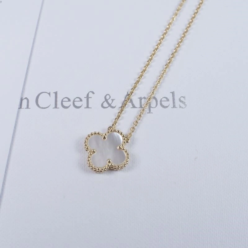 Vca Necklaces Comfortable 254553