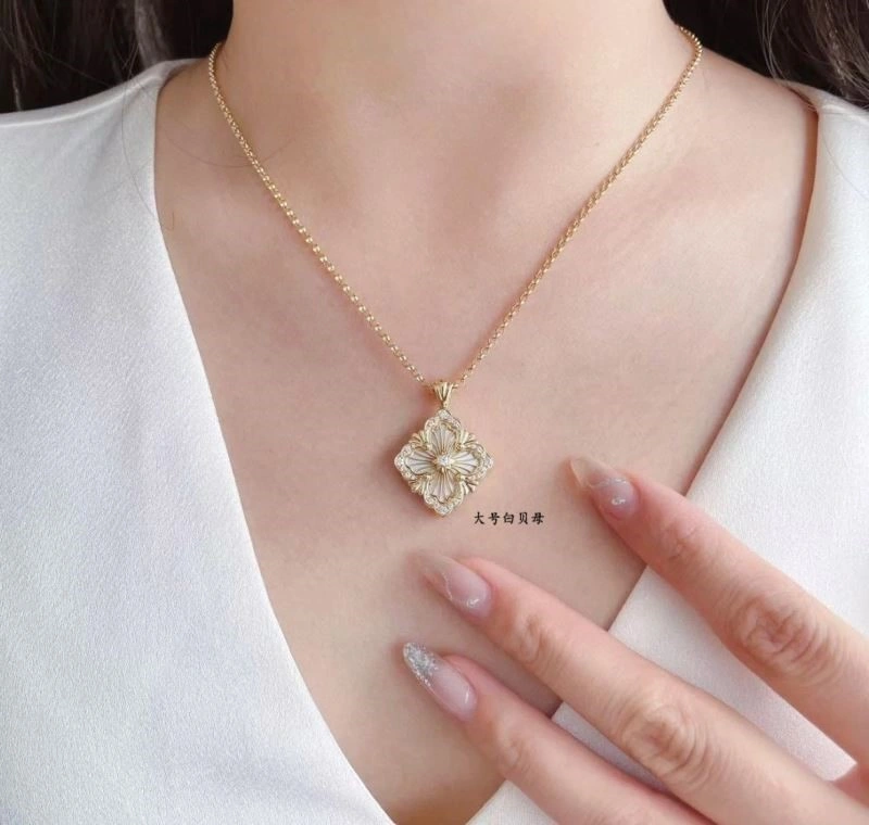 Vca Necklaces Timeless 254547