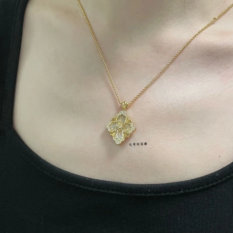 Vca Necklaces Timeless 254547