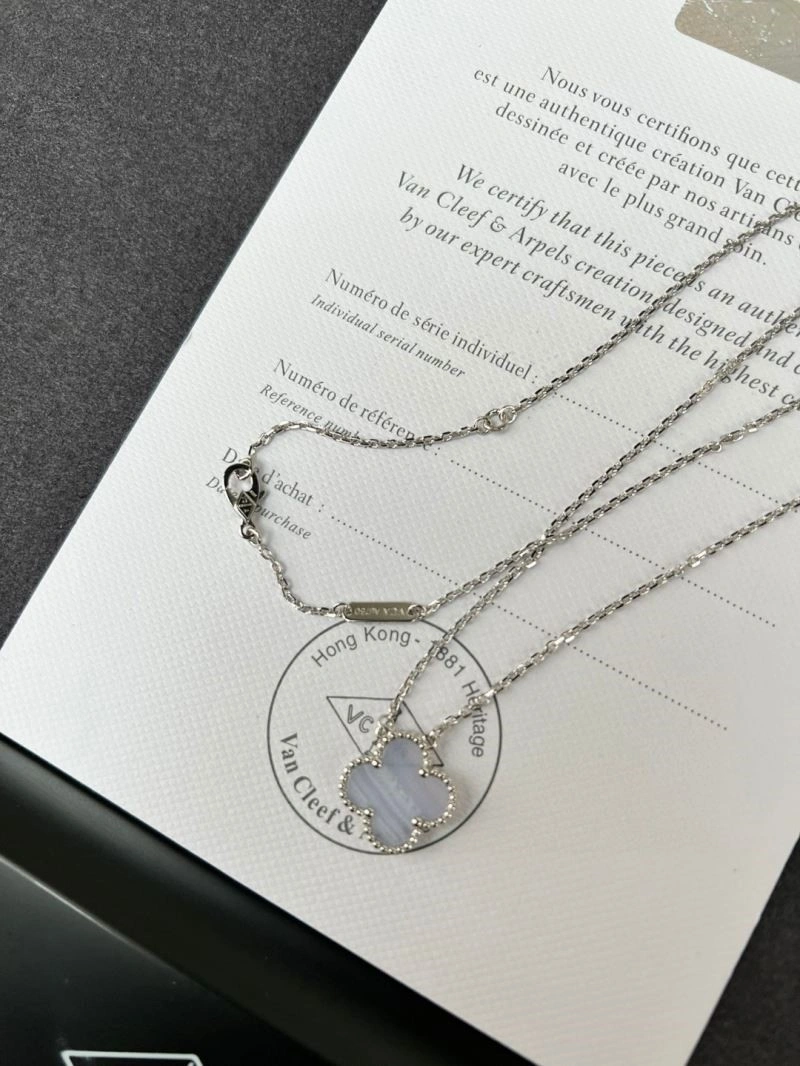 Vca Necklaces Casual 254522