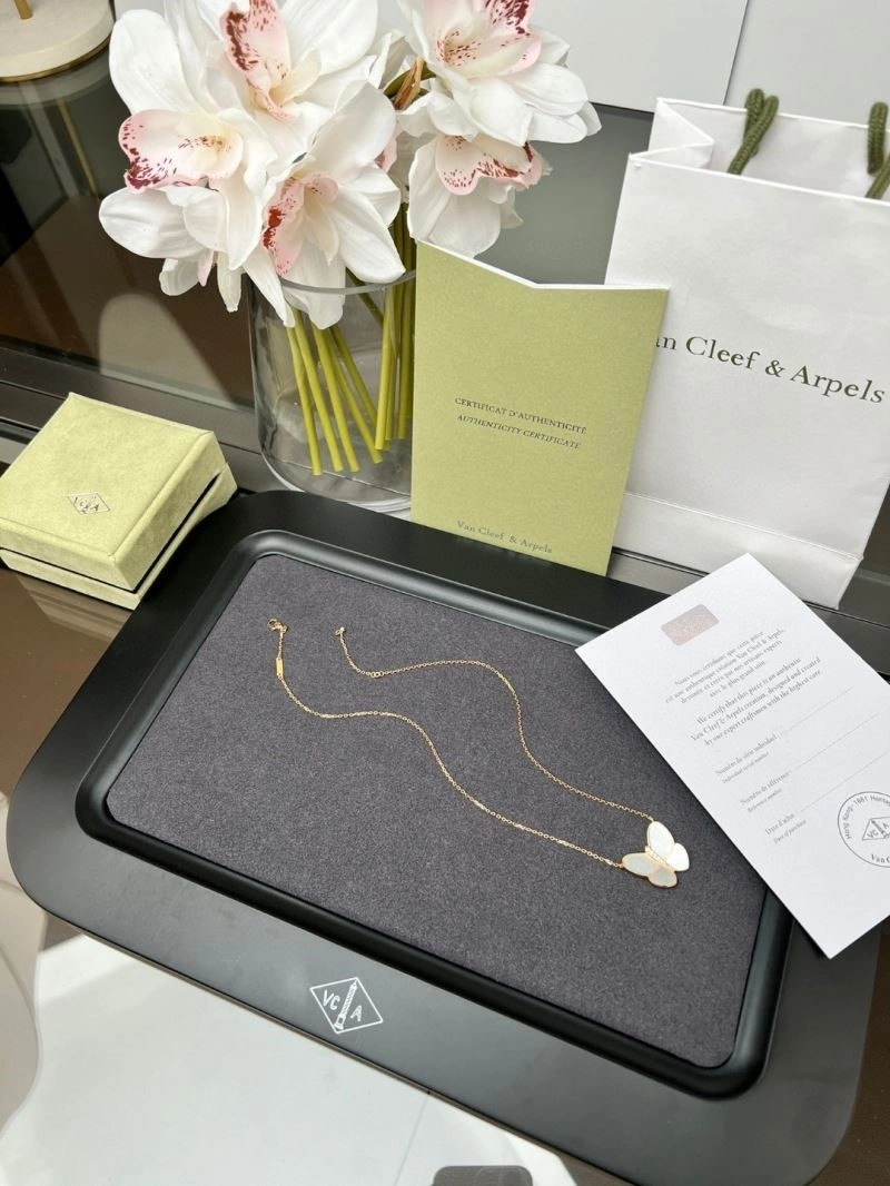 Vca Necklaces WeatherProof 254490