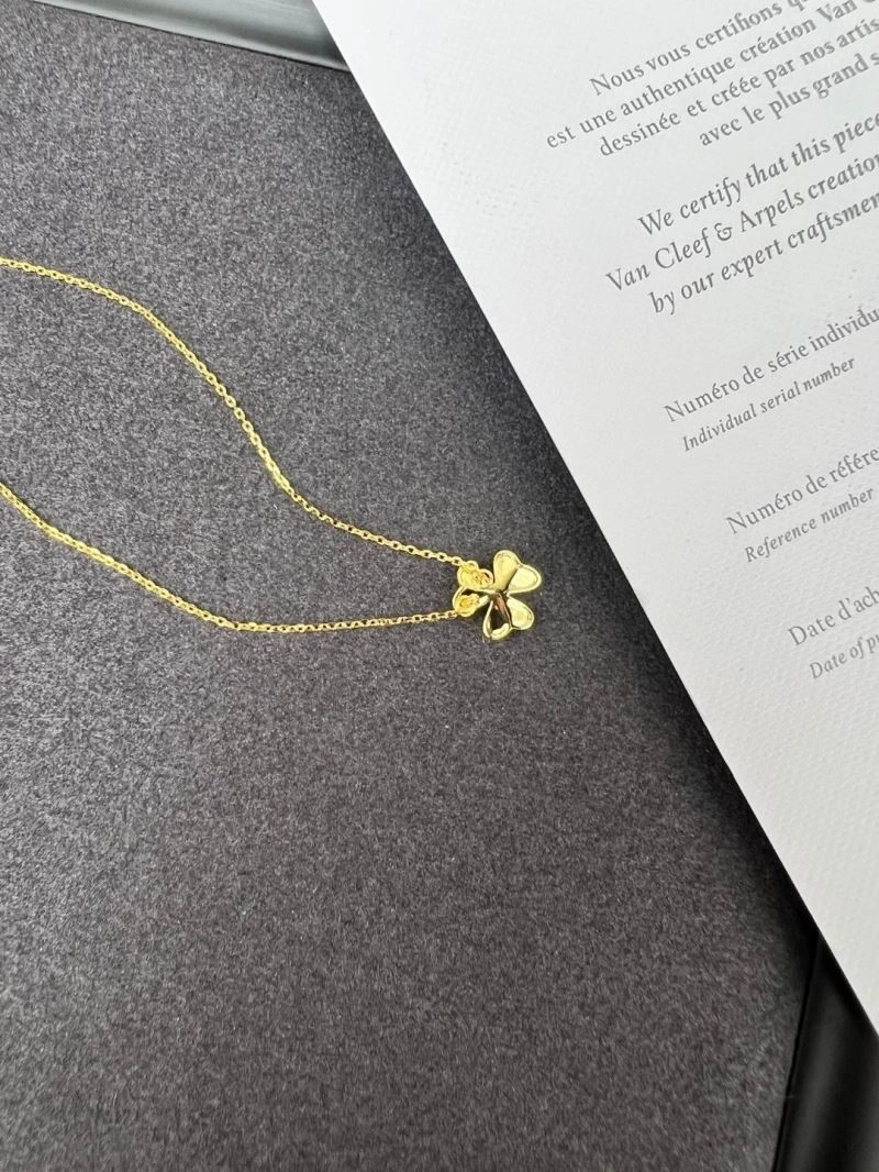Bold Vca Necklaces 254488