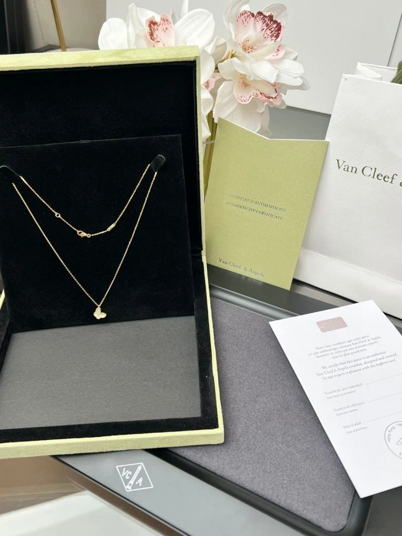 Vca Necklaces StreetReady 254489
