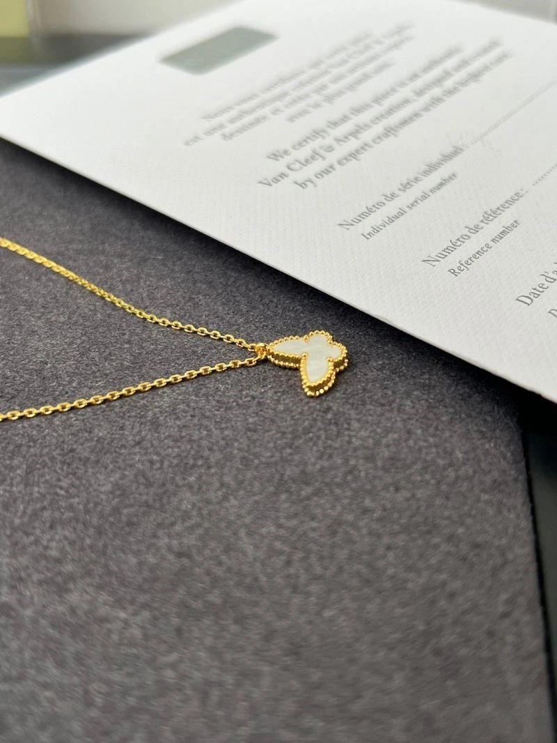 Vca Necklaces StreetReady 254489