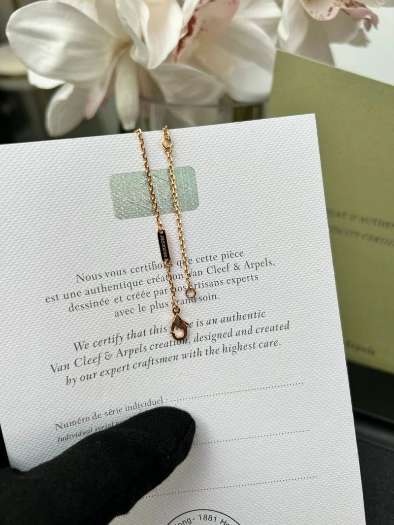 Vca Necklaces FashionForward 254518