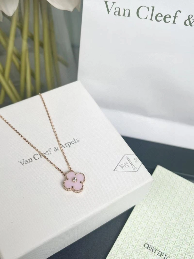 Vca Necklaces OnTrend 254513