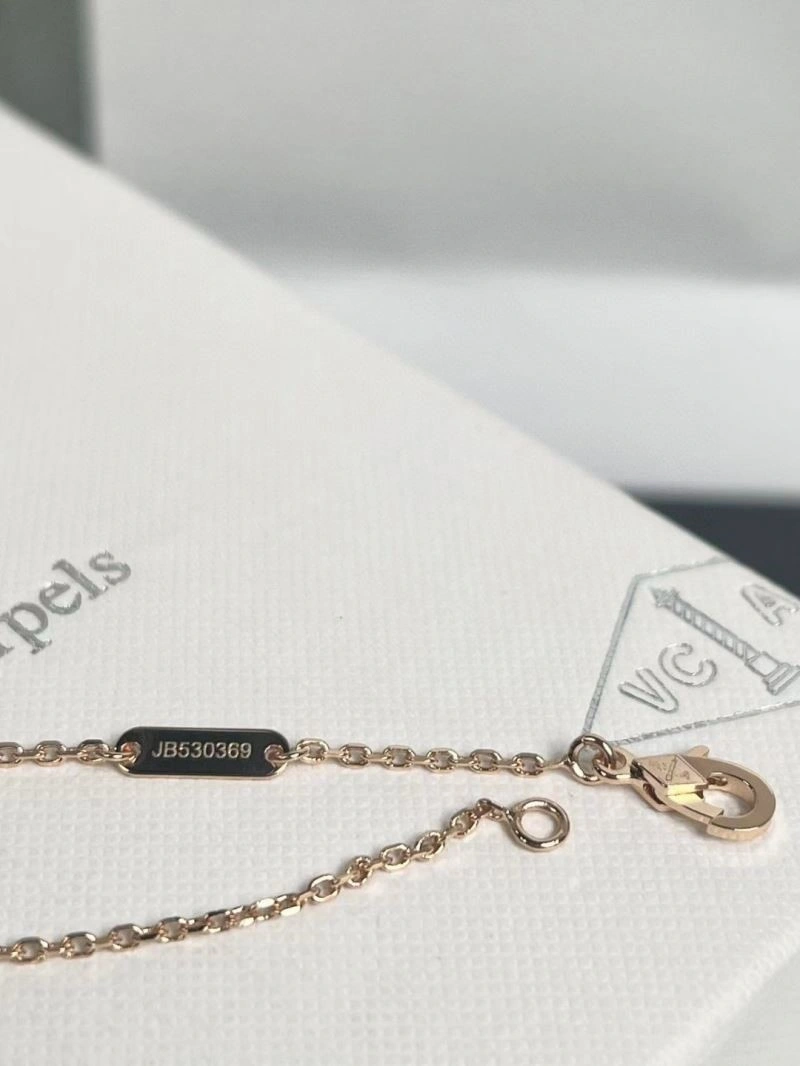 Vca Necklaces OnTrend 254513